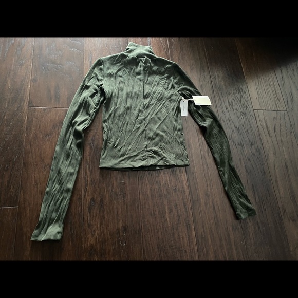 Aritzia Wilfred Moon (formally Lucie) Turtleneck - Picture 3 of 5